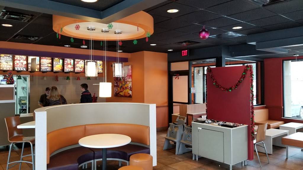 Taco Bell | meal takeaway | 177 Danbury Rd, New Milford, CT 06776, USA | 8603548000 OR +1 860-354-8000