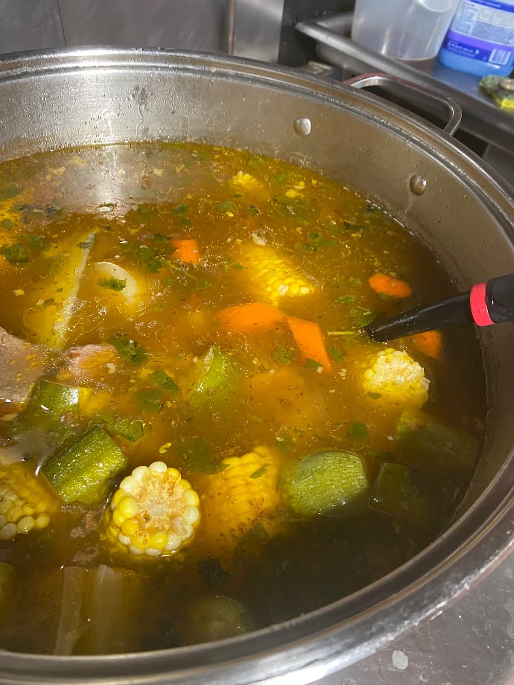 Restaurante y Pupuseria Estela | restaurant | 321 S Norwood St, Wallace, NC 28466, USA | 9106655311 OR +1 910-665-5311