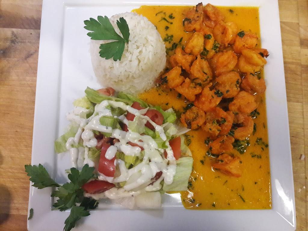 Loueys COCINA And Bar Restaurante Dominicano Y Centro America | restaurant | 200 N Haven St, Baltimore, MD 21224, USA | 4439538682 OR +1 443-953-8682