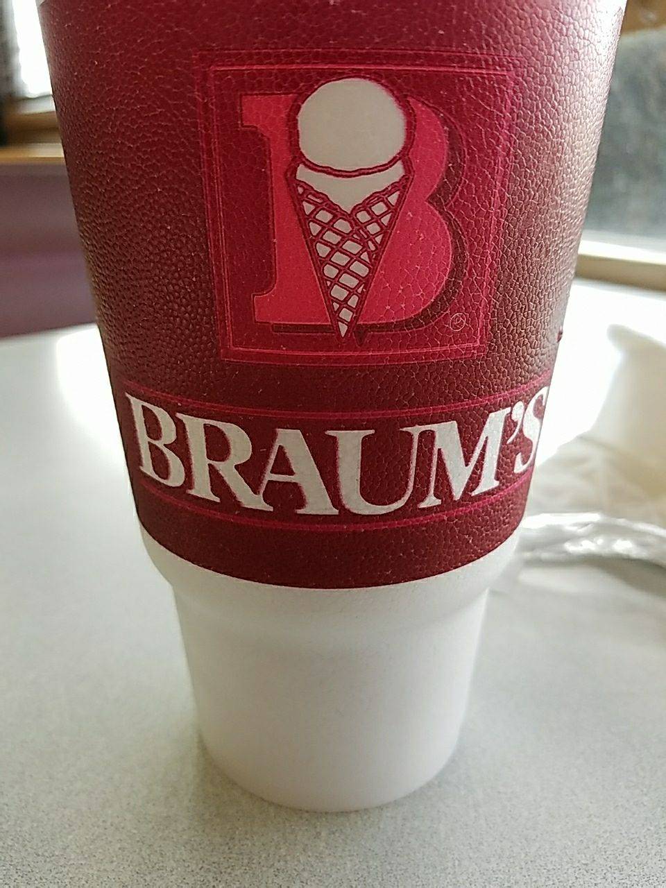 Braums Ice Cream & Burger Restaurant | restaurant | 2201 S Country Club Rd, El Reno, OK 73036, USA | 4052629060 OR +1 405-262-9060