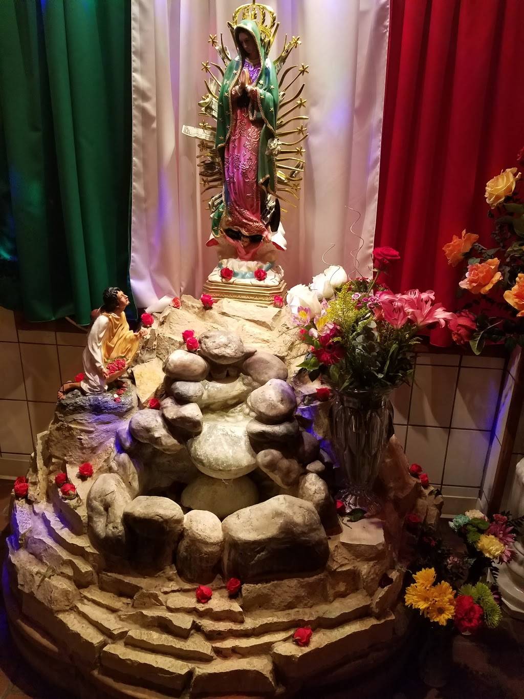 Yolandas Restaurant | restaurant | 3058 S Central Park Ave, Chicago, IL 60623, USA | 7737996667 OR +1 773-799-6667