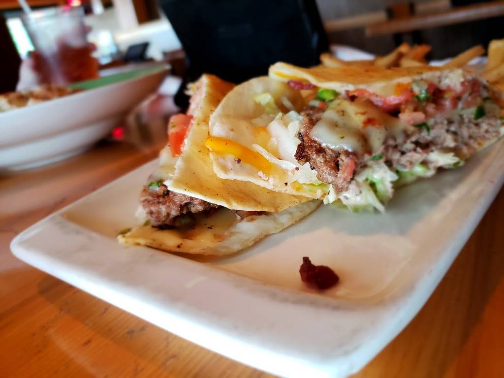 Applebees Grill + Bar | restaurant | 1008 GA-53, Calhoun, GA 30701, USA | 7069797402 OR +1 706-979-7402