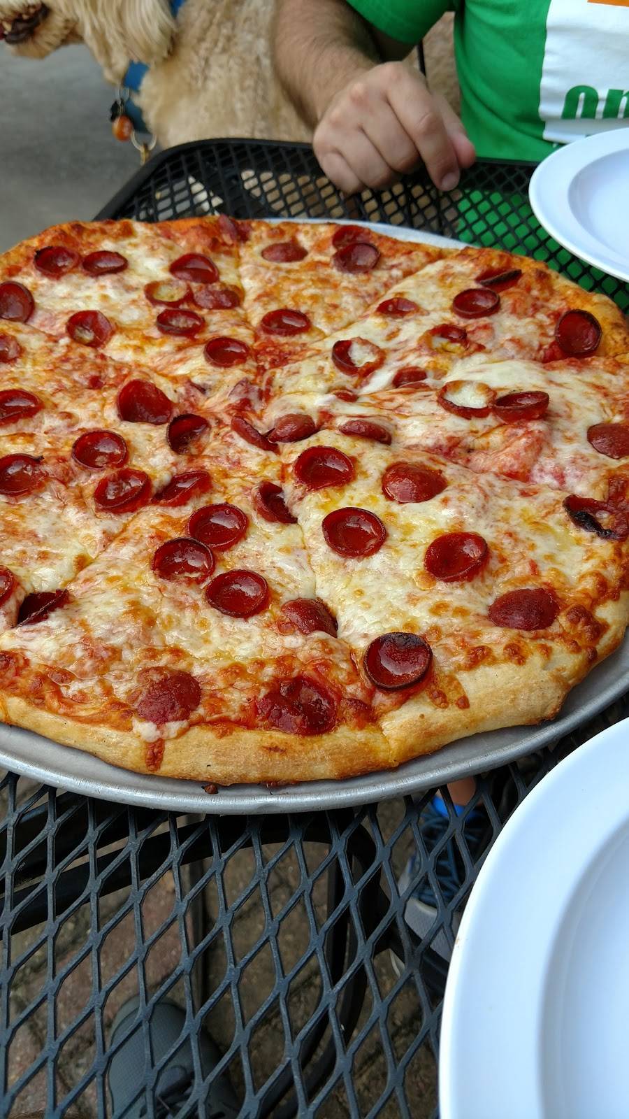 Morettis Pizzeria & Bar | restaurant | 785 E Butler Rd Ste A, Mauldin, SC 29662, USA | 8642861444 OR +1 864-286-1444