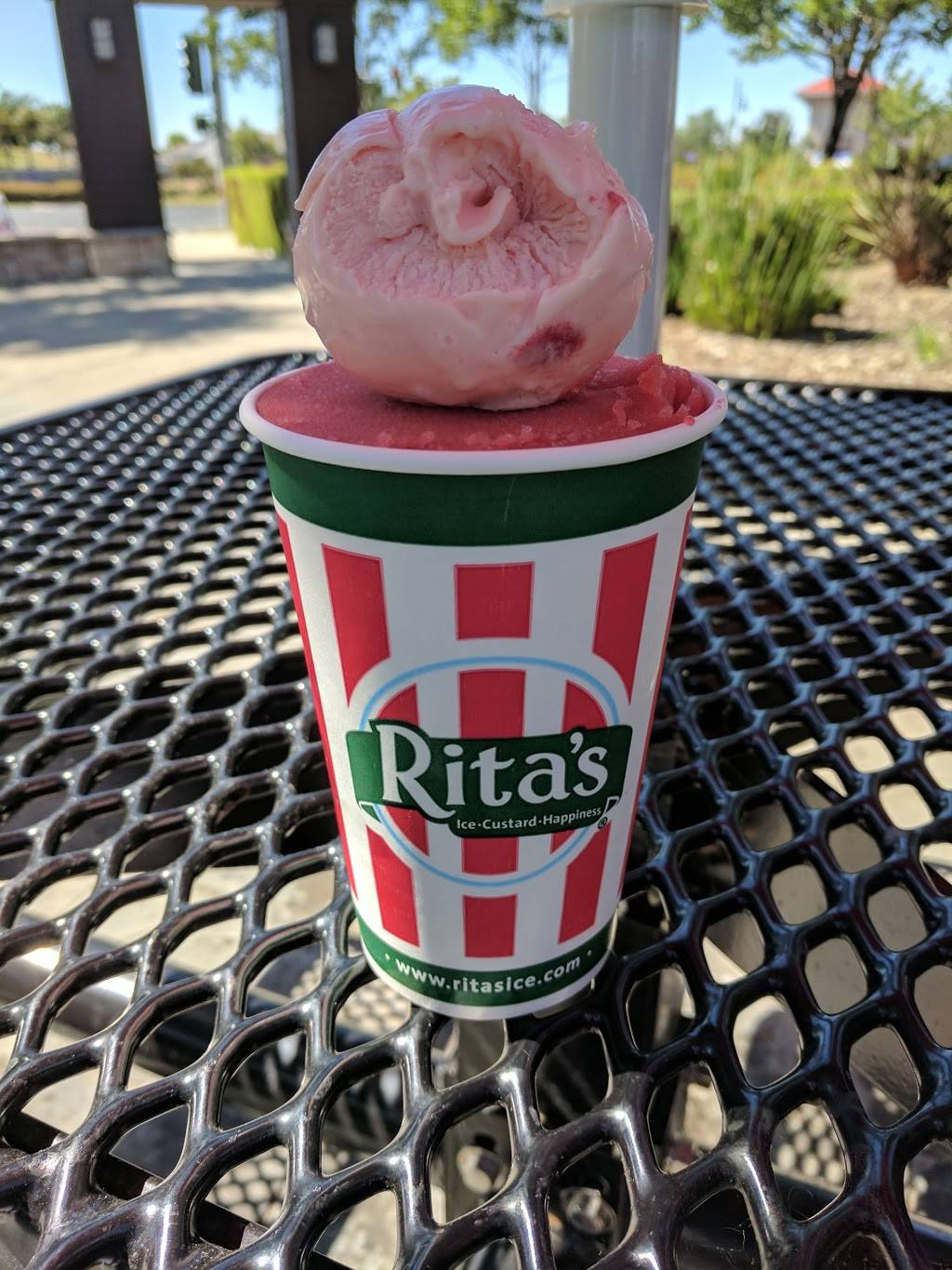 Ritas Italian Ice & Frozen Custard | restaurant | 3150 Balfour Rd, Brentwood, CA 94513, USA | 9255674980 OR +1 925-567-4980