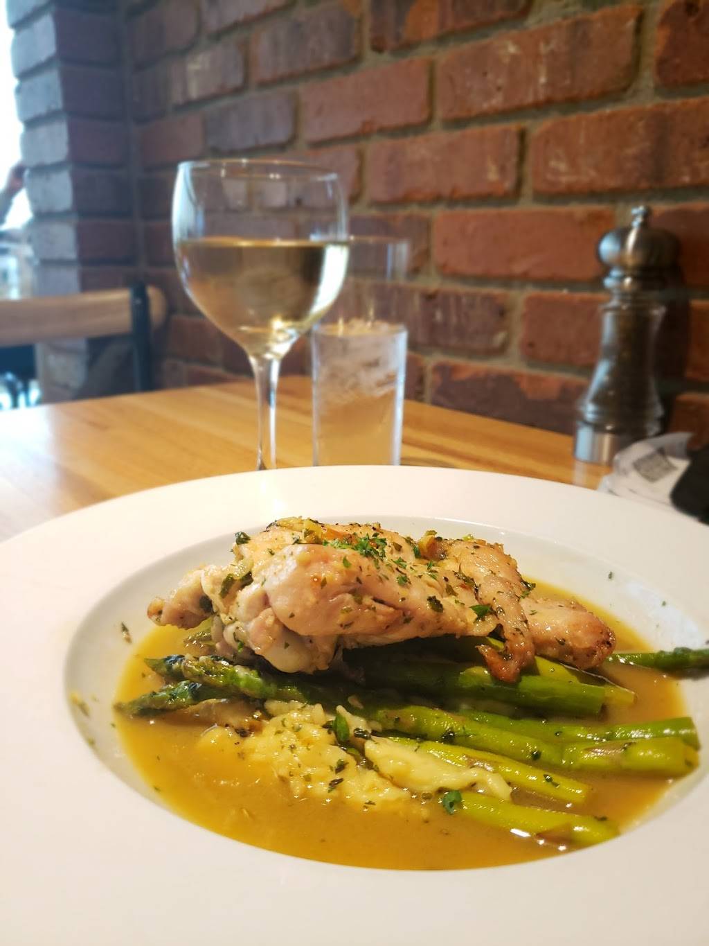 Pour La France! | cafe | 8900 Peña Blvd, Denver, CO 80249, USA | 3033179472 OR +1 303-317-9472