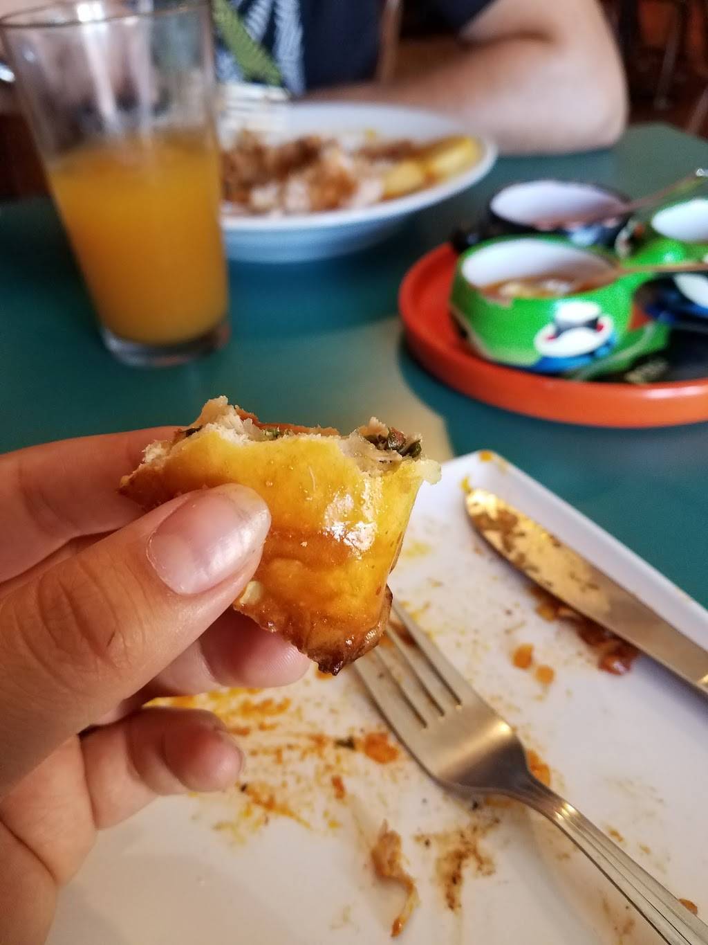 Condor Marka Peruvian Restaurant | restaurant | 1312 Solano St, Corning, CA 96021, USA | 5308389089 OR +1 530-838-9089