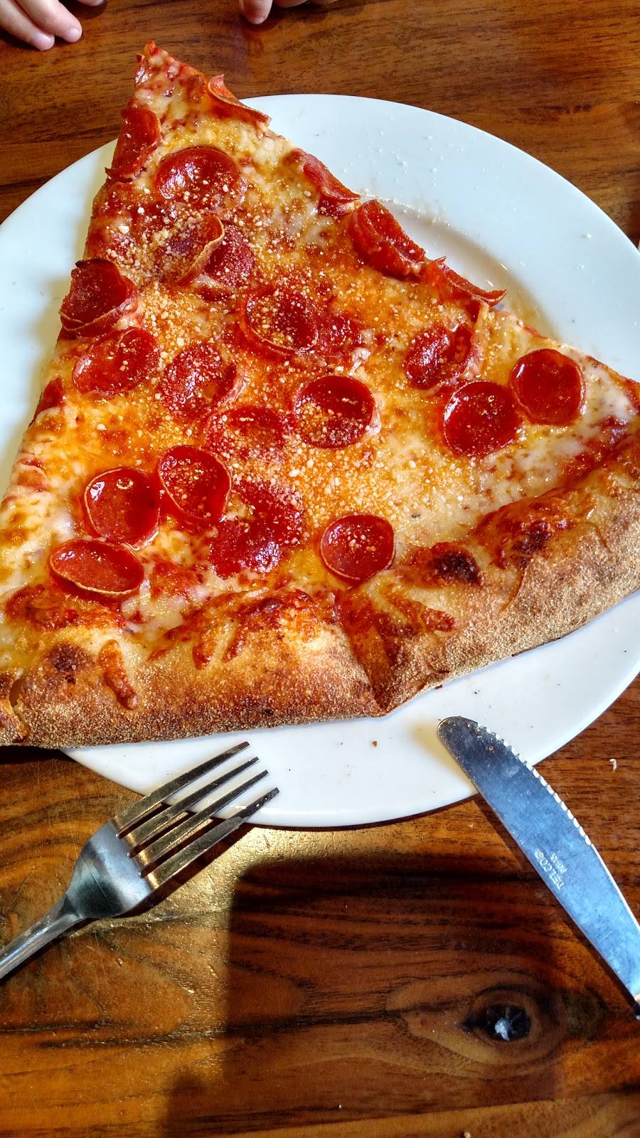 Slice House by Tony Gemignani | restaurant | 680 2nd St, San Francisco, CA 94107, USA | 4158729680 OR +1 415-872-9680