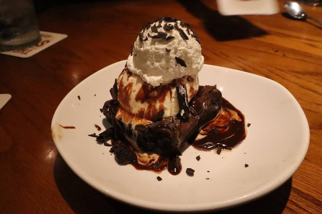 Outback Steakhouse | restaurant | 8195 Vineland Ave, Orlando, FL 32821, USA | 4074770098 OR +1 407-477-0098