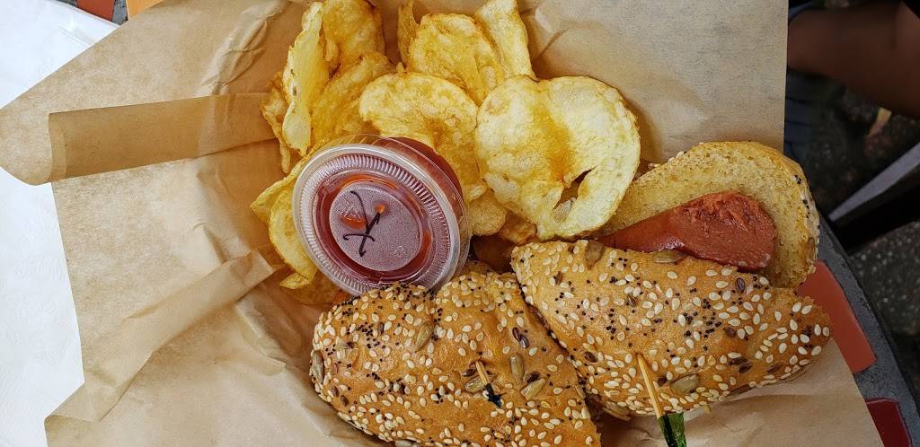 Yellow Deli Brunswick | restaurant | 801 Egmont St, Brunswick, GA 31520, USA | 9122641069 OR +1 912-264-1069
