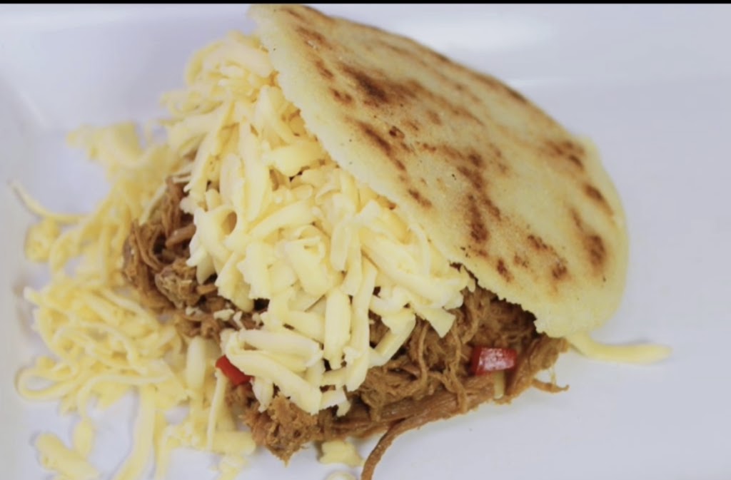 Dale Arepa Bar & Healthy Bistro | restaurant | 1711 Coral Way, Miami, FL 33145, USA | 7865584838 OR +1 786-558-4838