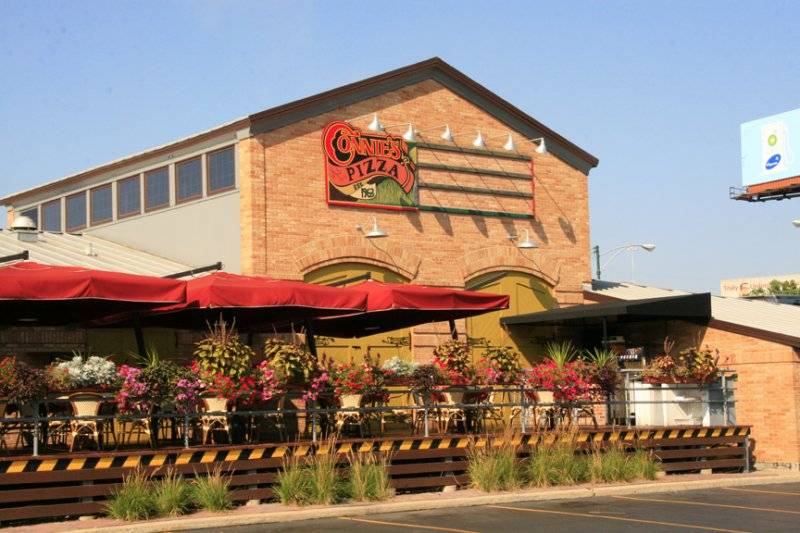 Connies Pizza | restaurant | 2373 S Archer Ave, Chicago, IL 60616, USA | 3123263443 OR +1 312-326-3443