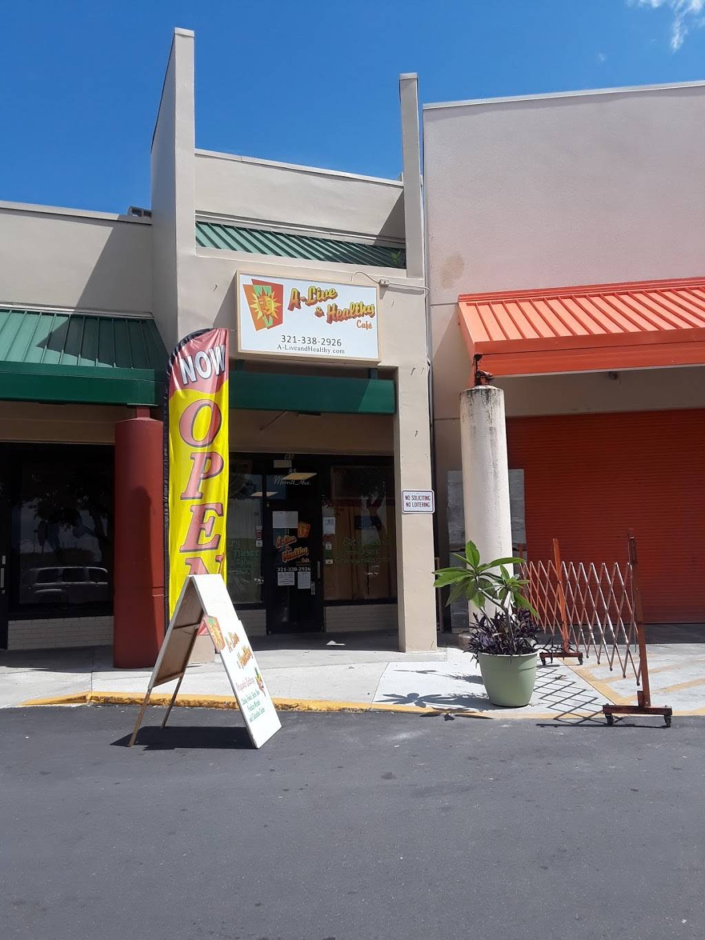 A-Live and Healthy Café | restaurant | Home Depot & H.O.T. Yoga, 85 E Merritt Ave, Merritt Island, FL 32953, USA | 3213382926 OR +1 321-338-2926