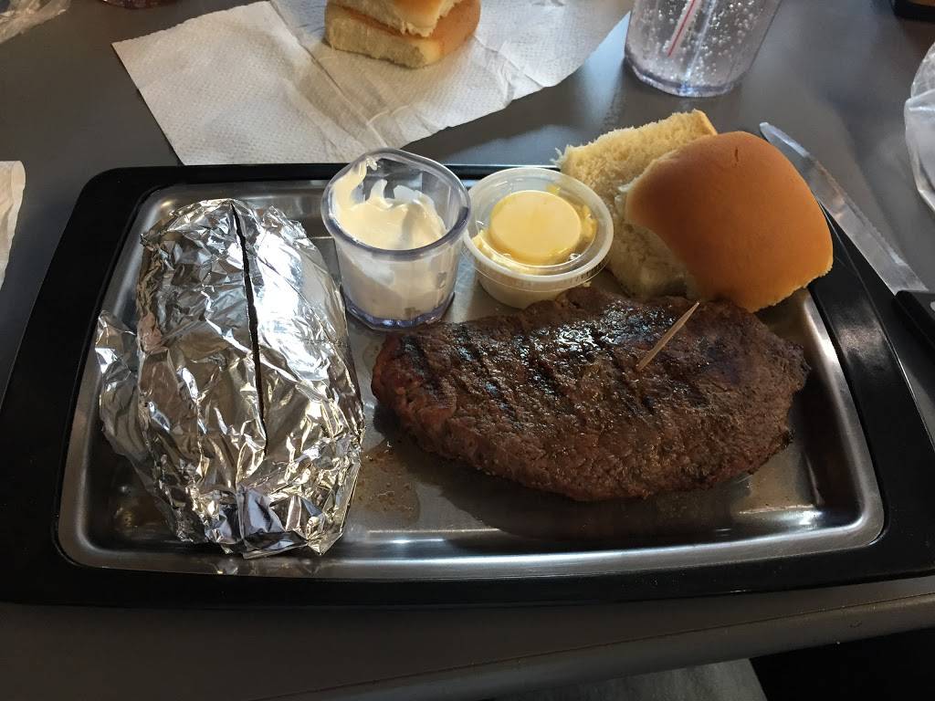 Camo Cafe & Grill Atwood Tennessee | restaurant | 26 Broad St, Atwood, TN 38220, USA | 7316623770 OR +1 731-662-3770