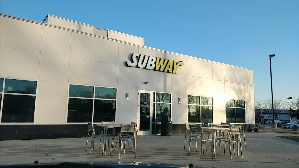 Subway | restaurant | 4320 Westown Pkwy, West Des Moines, IA 50266, USA | 5152236552 OR +1 515-223-6552