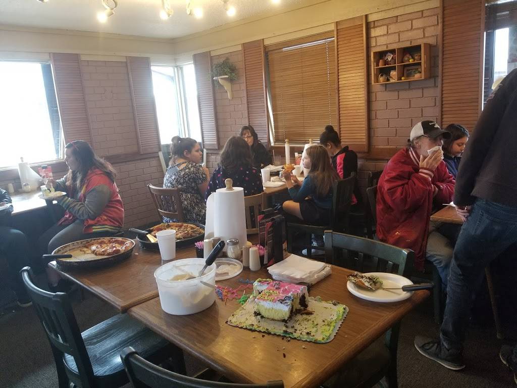 Pizza Hut | meal takeaway | 1512 W Commercial St, Ozark, AR 72949, USA | 4796674741 OR +1 479-667-4741