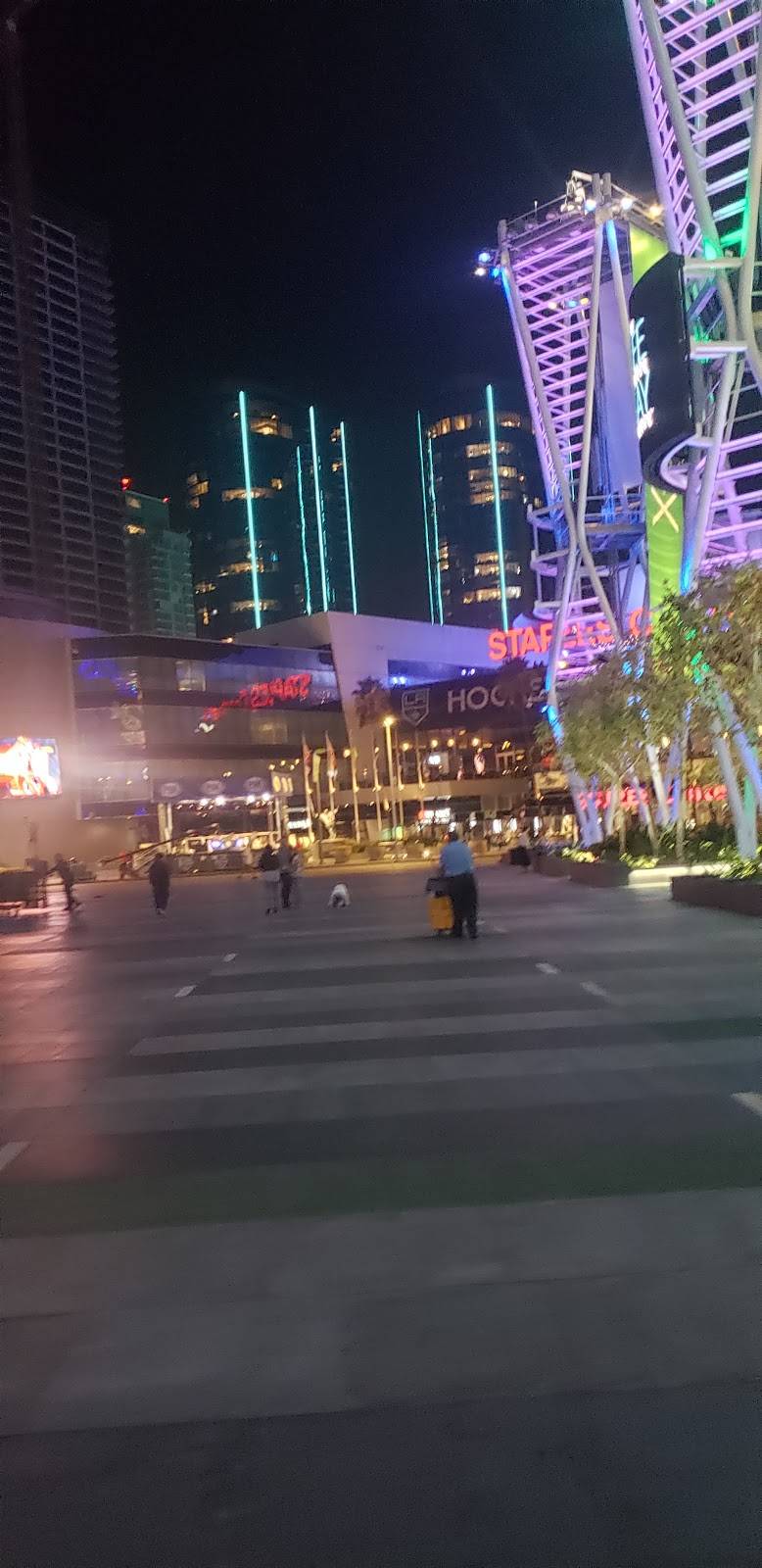 Wolfgang Puck Catering at LA LIVE | restaurant | 800 W Olympic Blvd #230, Los Angeles, CA 90015, USA | 2137657046 OR +1 213-765-7046