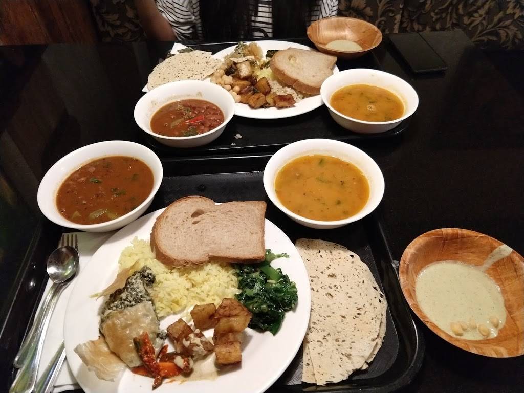 Kalachandjis | restaurant | 5430 Gurley Ave, Dallas, TX 75223, USA | 2148211048 OR +1 214-821-1048