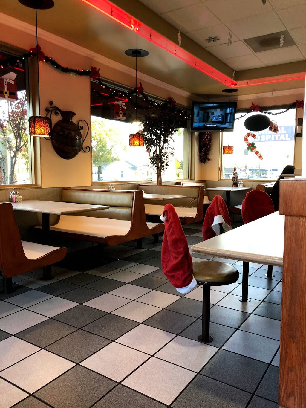 Pepes Finest Mexican Food | restaurant | 5308, 655, S Brea Blvd, Brea, CA 92821, USA | 7142577373 OR +1 714-257-7373