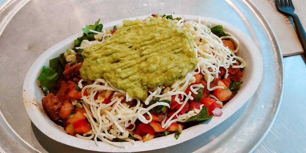 Chipotle Mexican Grill | restaurant | 55 Parsonage Rd Spc FS16A, Edison, NJ 08837, USA | 7323952151 OR +1 732-395-2151