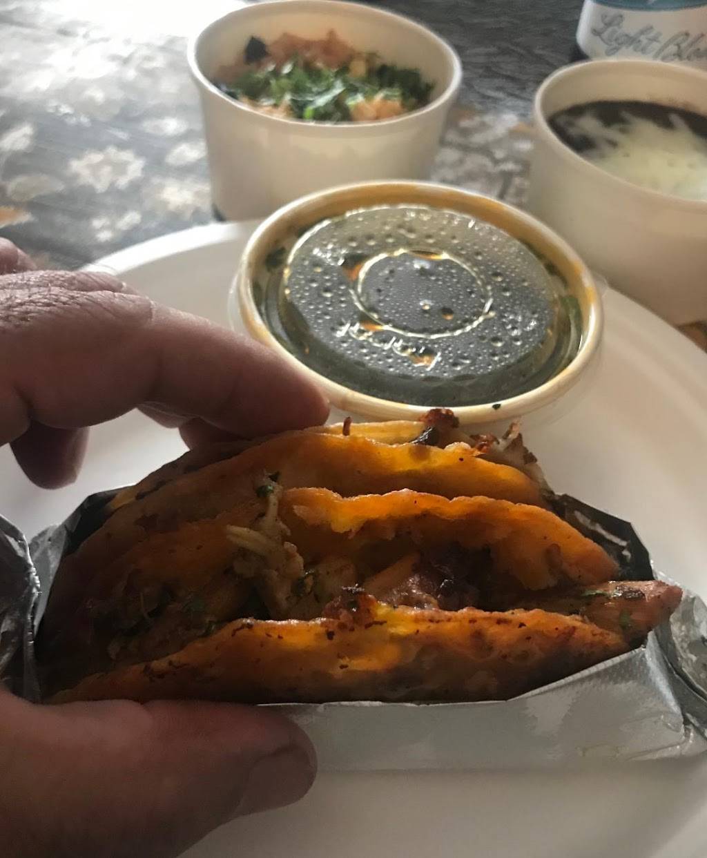 Lechuza Birria Tacos | restaurant | 3403 S Lamar Blvd, Austin, TX 78704, USA | 5125551234 OR +1 512-555-1234