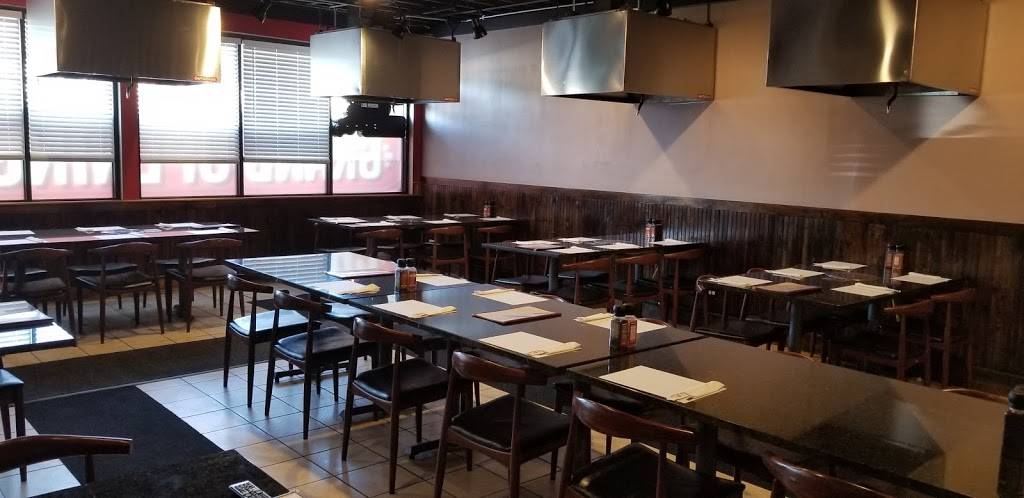 Hwang Soh Korean Grill 황소 돌판구이 (갈비, 곱창구이, 차돌, 꽃등심) | restaurant | 5819 Dempster Street, Morton Grove, IL 60053, USA | 8479834988 OR +1 847-983-4988