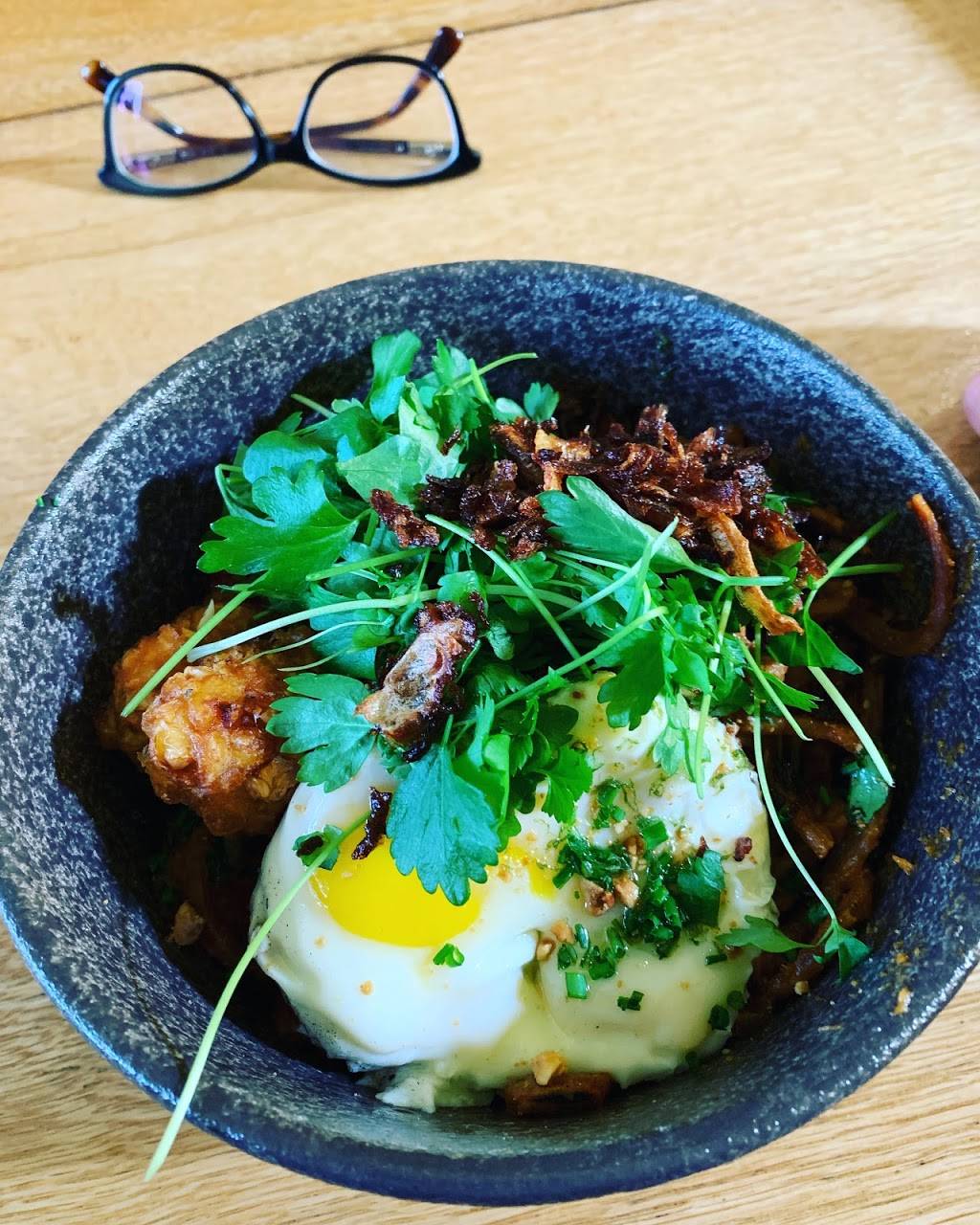 Mahila | restaurant | 1320 Castro St, San Francisco, CA 94114, USA | 6298673570 OR +1 629-867-3570