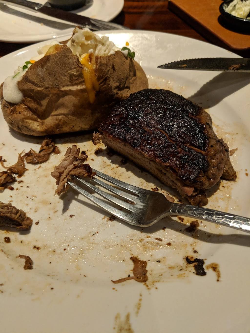 LongHorn Steakhouse | meal takeaway | 796 Marsh Landing Pkwy, Jacksonville Beach, FL 32250, USA | 9042735557 OR +1 904-273-5557