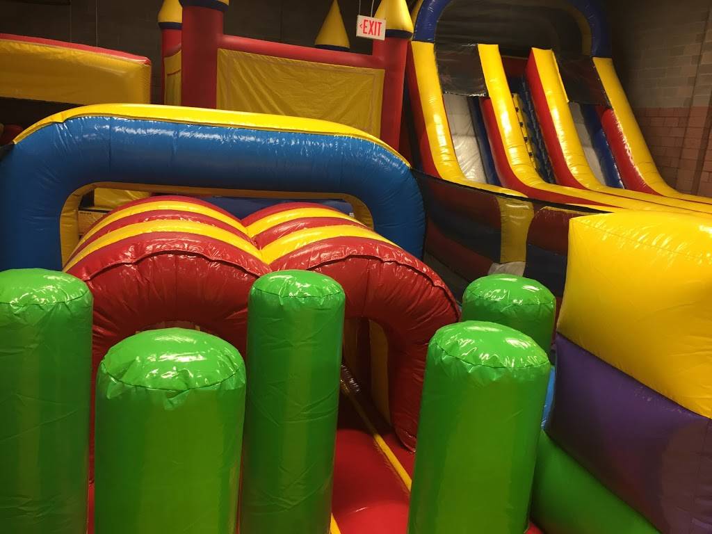 Bounce Kraze | meal takeaway | 407 Granite Run Dr, Lancaster, PA 17601, USA | 7179474500 OR +1 717-947-4500