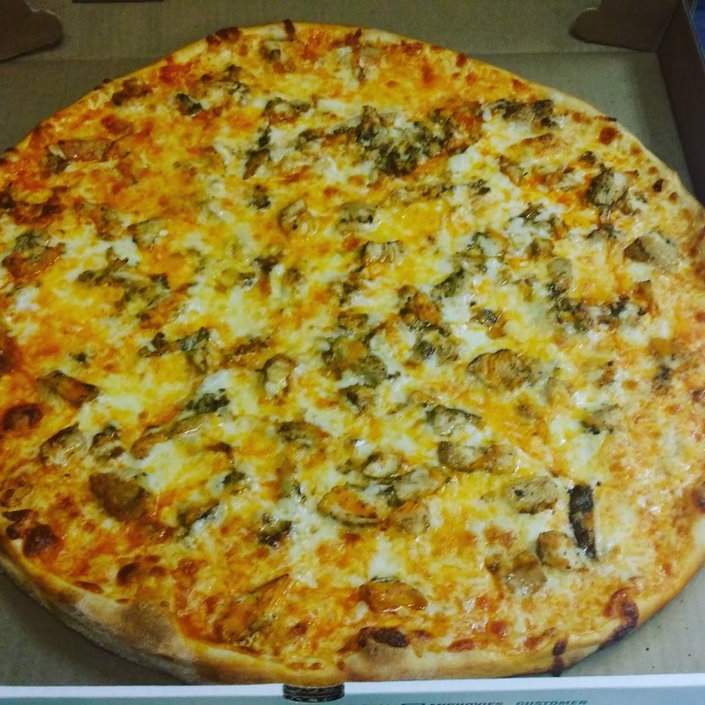 Sals Famous NY Pizza | restaurant | 732 Eden Way N, Chesapeake, VA 23320, USA | 7579621882 OR +1 757-962-1882