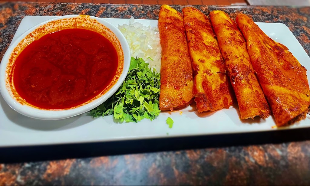 El Nopal | restaurant | 2704 San Jose Blvd, Carlsbad, NM 88220, USA | 5752366060 OR +1 575-236-6060