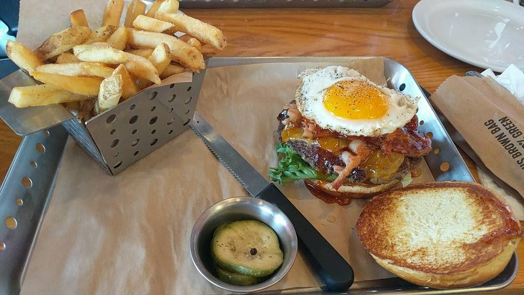 Chilis Grill & Bar | meal takeaway | 4810 Grape Rd, Mishawaka, IN 46545, USA | 5742711330 OR +1 574-271-1330