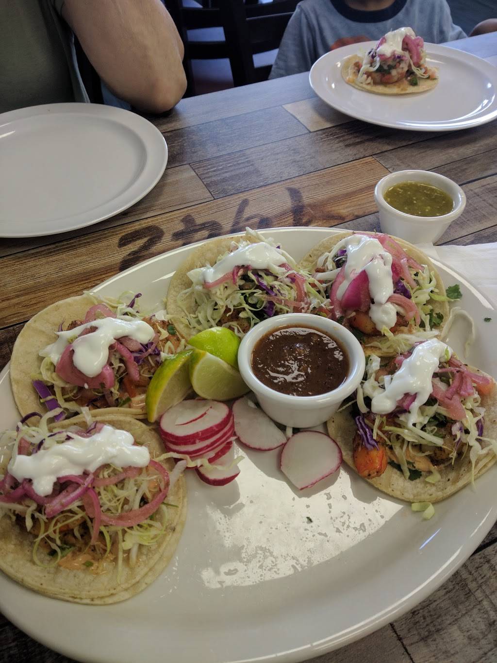 Ensenada Kitchen | restaurant | 4416 W Victory Blvd, Burbank, CA 91505, USA | 8188597698 OR +1 818-859-7698