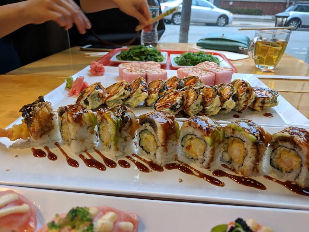 Sashimi Sashimi | restaurant | 640 Church St, Evanston, IL 60201, USA | 8474757274 OR +1 847-475-7274