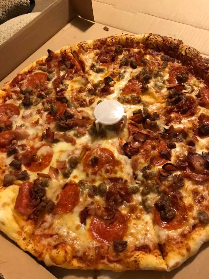 Hi-Way Pizza | restaurant | 46 E College Ave, Frostburg, MD 21532, USA | 3016898989 OR +1 301-689-8989