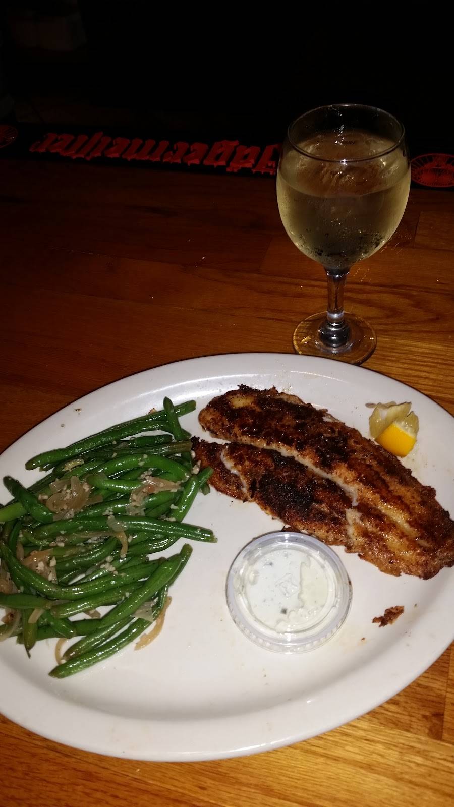 Nick & Stellas | night club | 15271 McGregor Blvd # 14, Fort Myers, FL 33908, USA | 2394669493 OR +1 239-466-9493