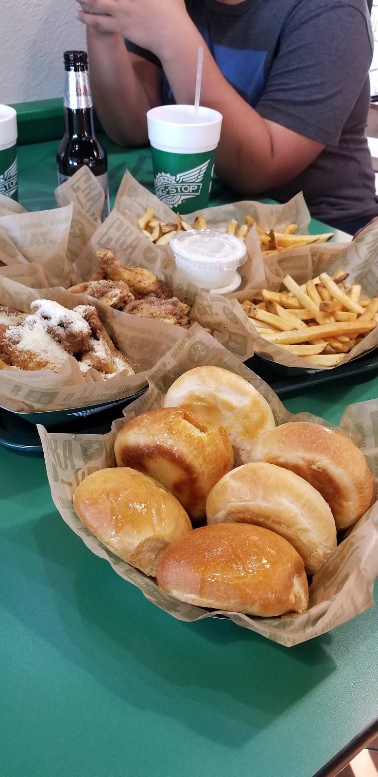 Wingstop | restaurant | 14181 US-395 #201, Victorville, CA 92392, USA | 7609983880 OR +1 760-998-3880