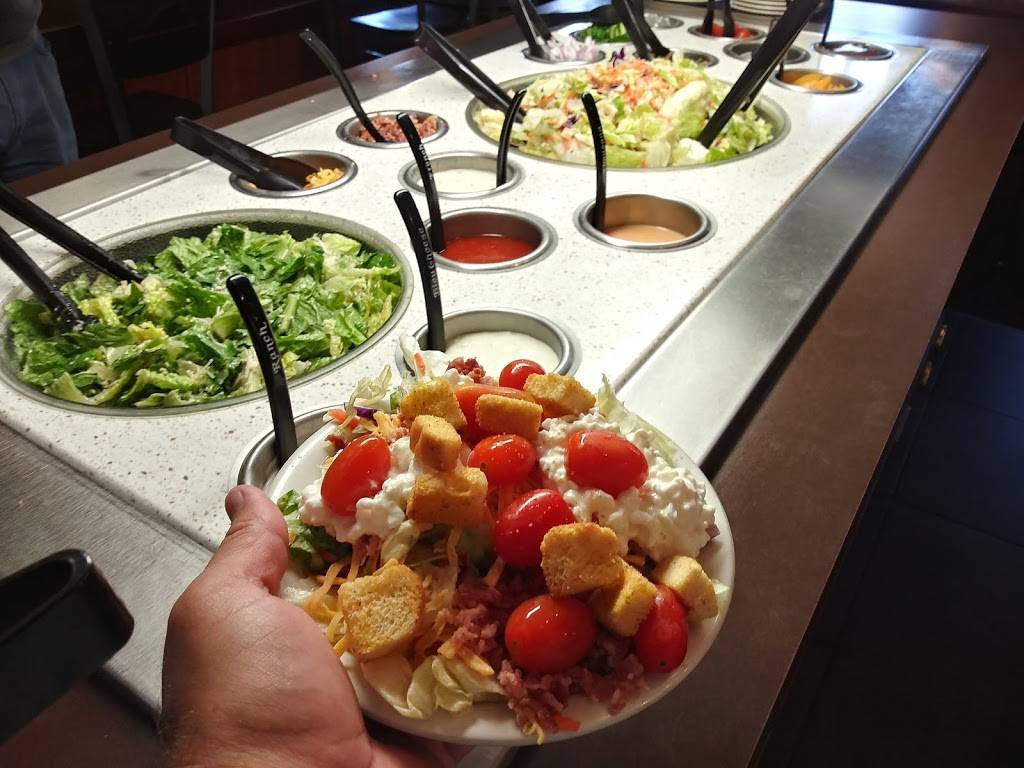 Pizza Hut | restaurant | 179 E W Cocoa Beach Causeway, Cocoa Beach, FL 32931, USA | 3217832780 OR +1 321-783-2780