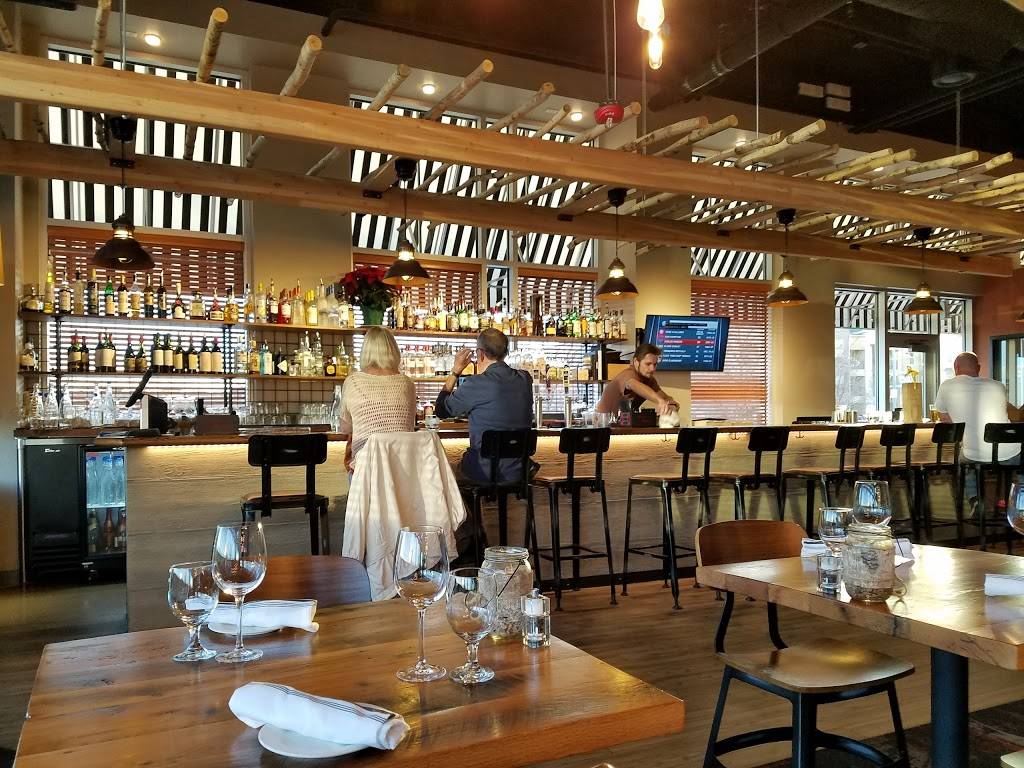 Hickory & Ash | restaurant | 8001 Arista Pl #150, Broomfield, CO 80021, USA | 7203904400 OR +1 720-390-4400