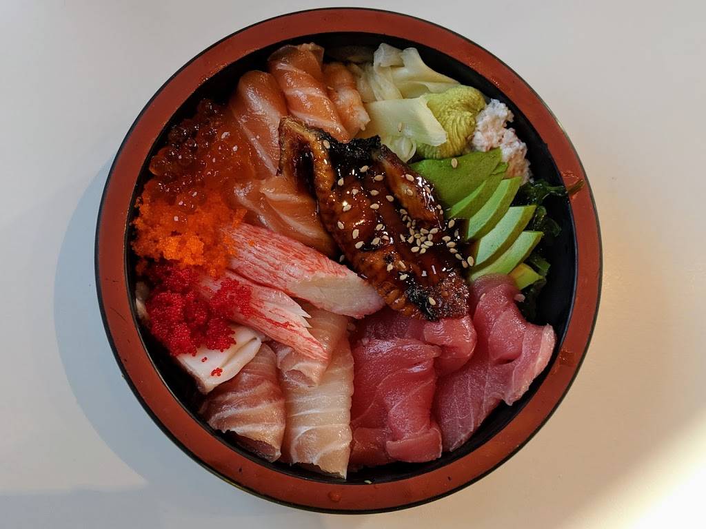 yellowfish sushi | restaurant | 9102 Wurzbach Rd, San Antonio, TX 78240, USA | 2106143474 OR +1 210-614-3474