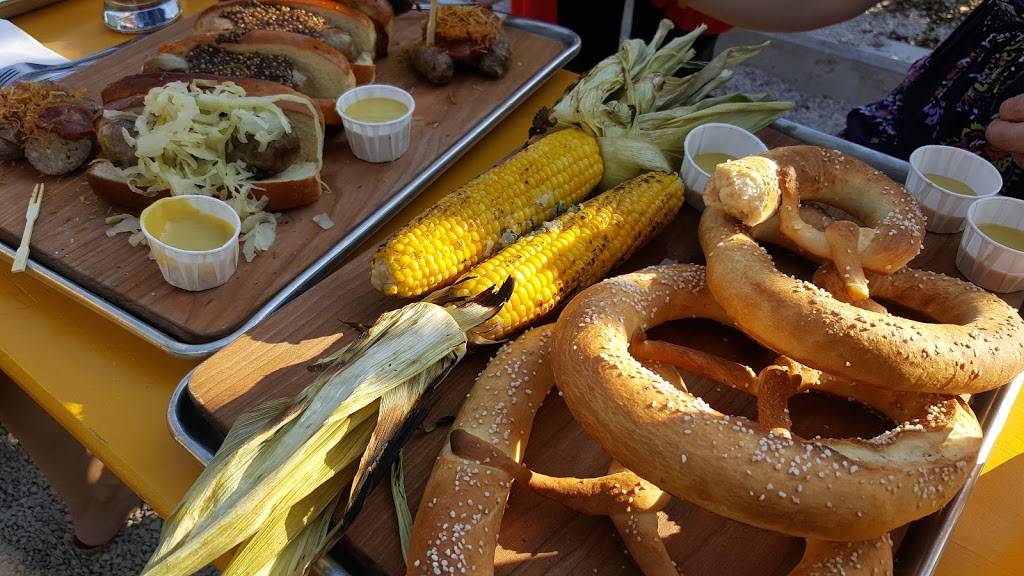 Brät Brot | restaurant | 2910 6th Ave S, Birmingham, AL 35233, USA | 2054402910 OR +1 205-440-2910