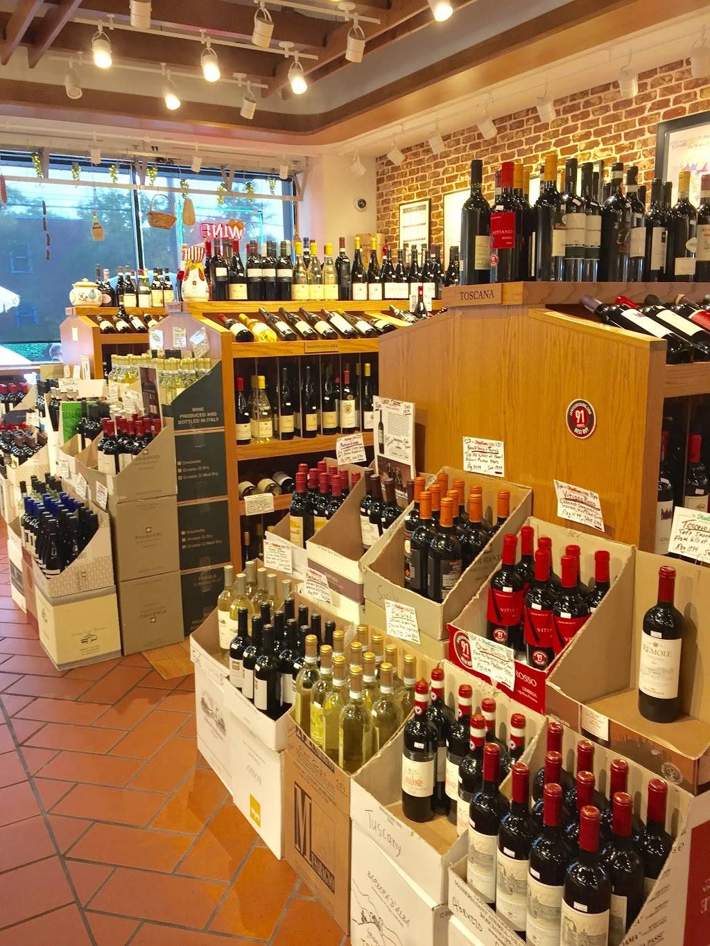 The Italian Store | cafe | 5837 N Washington Blvd, Arlington, VA 22205, USA | 5713411080 OR +1 571-341-1080