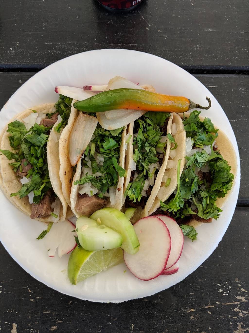 Los Taqueiros | restaurant | 575 Panama Ln, Bakersfield, CA 93307, USA | 6613639895 OR +1 661-363-9895