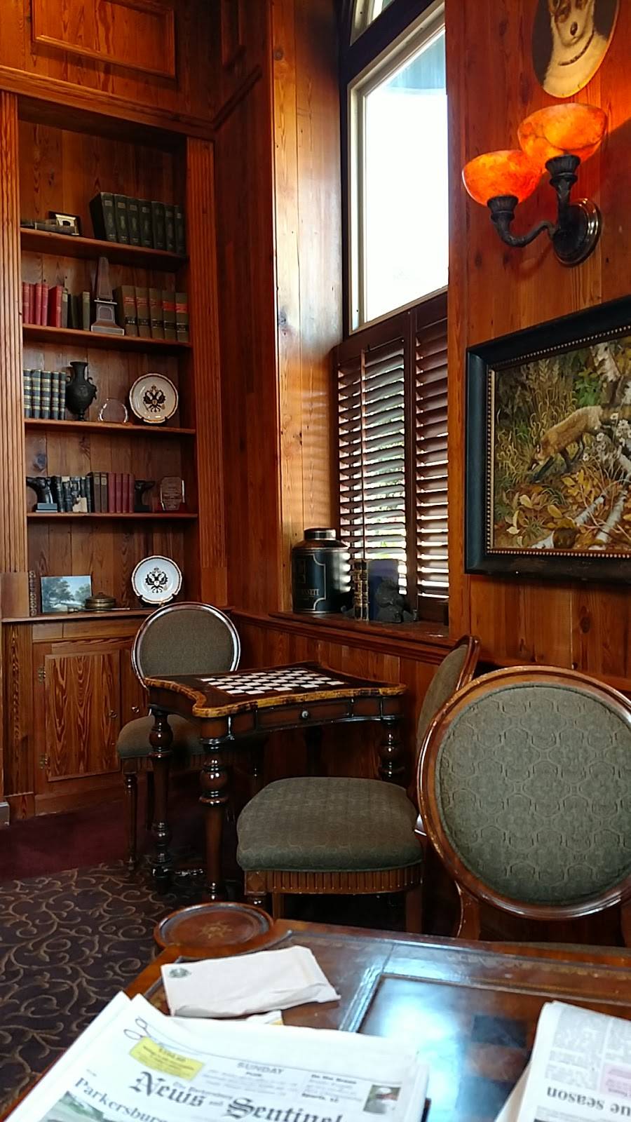 Blennerhassett Coffee Bar serving Starbucks | bakery | 320 Market St, Parkersburg, WV 26101, USA | 3048658676 OR +1 304-865-8676