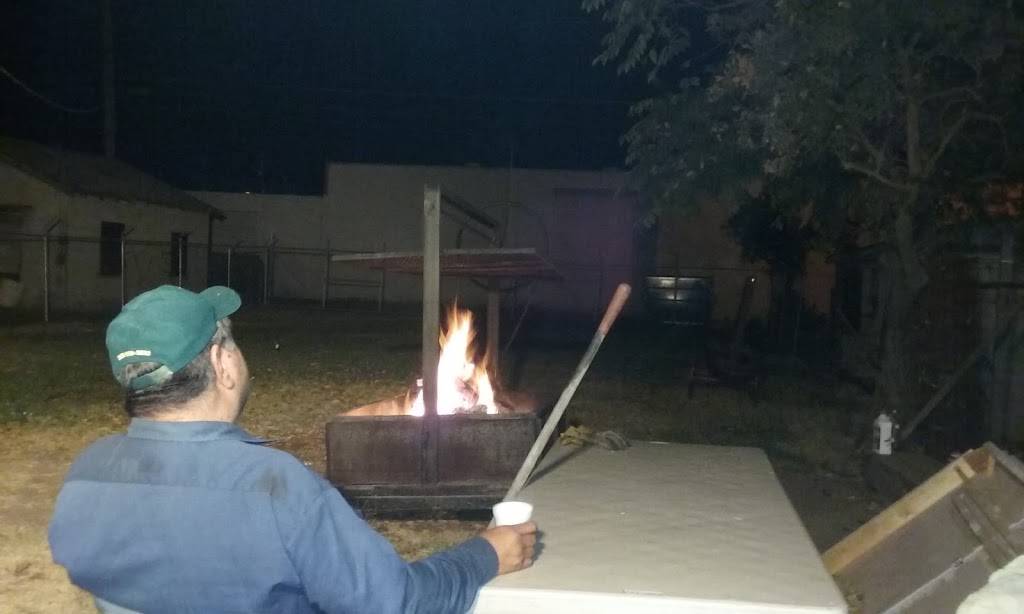 Arambulas Taqueria Mexican Restaurant | restaurant | 1044 O St, Firebaugh, CA 93622, USA | 5596592340 OR +1 559-659-2340