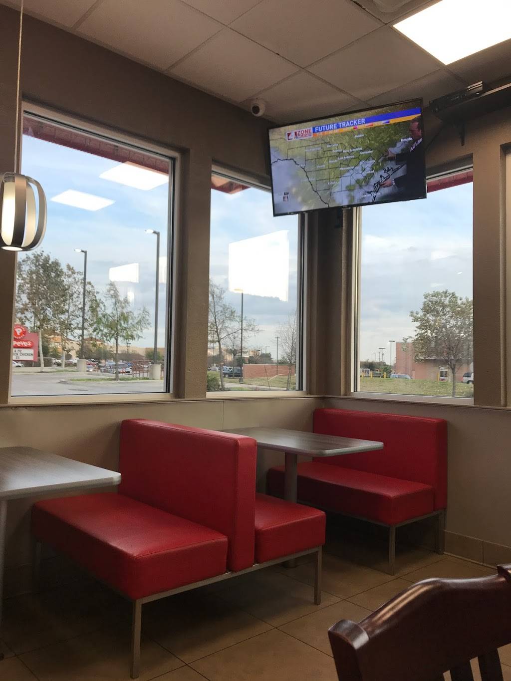 Sonic Drive-In | restaurant | 18419 Rim Dr, San Antonio, TX 78257, USA | 2102678459 OR +1 210-267-8459