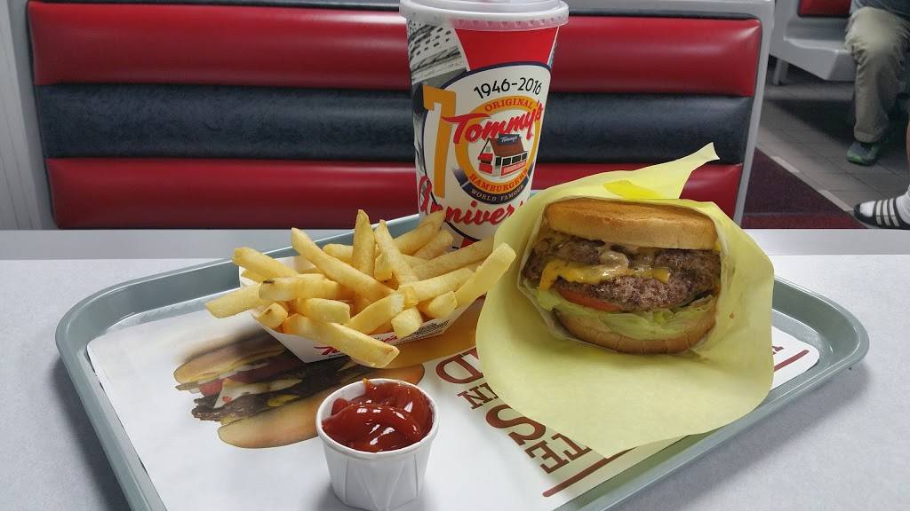 Original Tommy’s Hamburgers | restaurant | 9024 Recreation Cir, Fountain Valley, CA 92708, USA | 7148426141 OR +1 714-842-6141