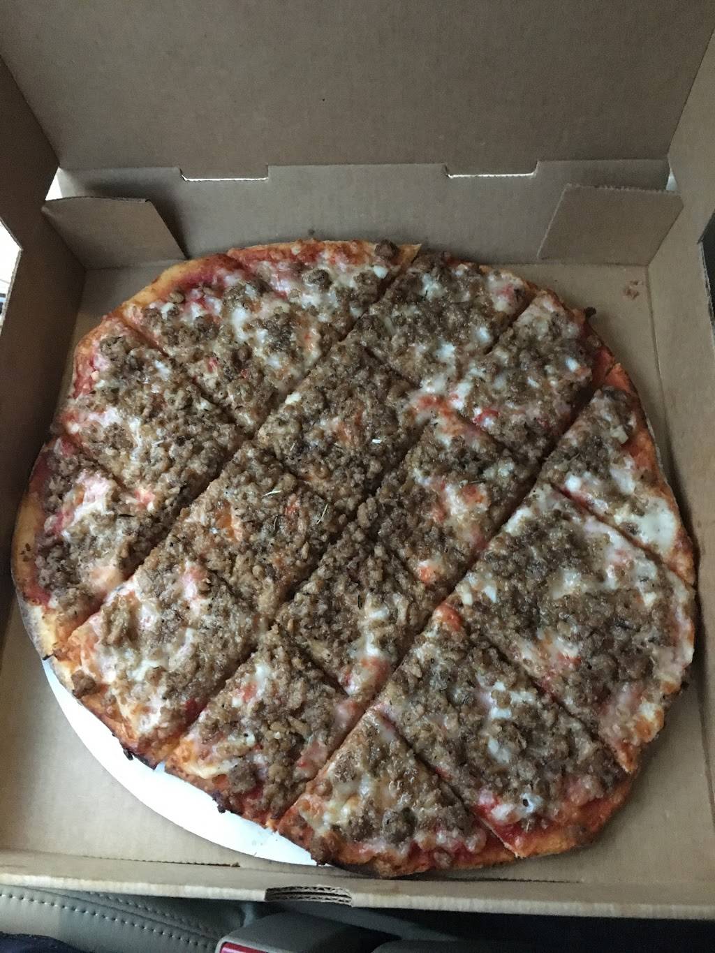 Whitestown Pizza King | meal takeaway | 103 S Main St, Whitestown, IN 46075, USA | 3177683500 OR +1 317-768-3500