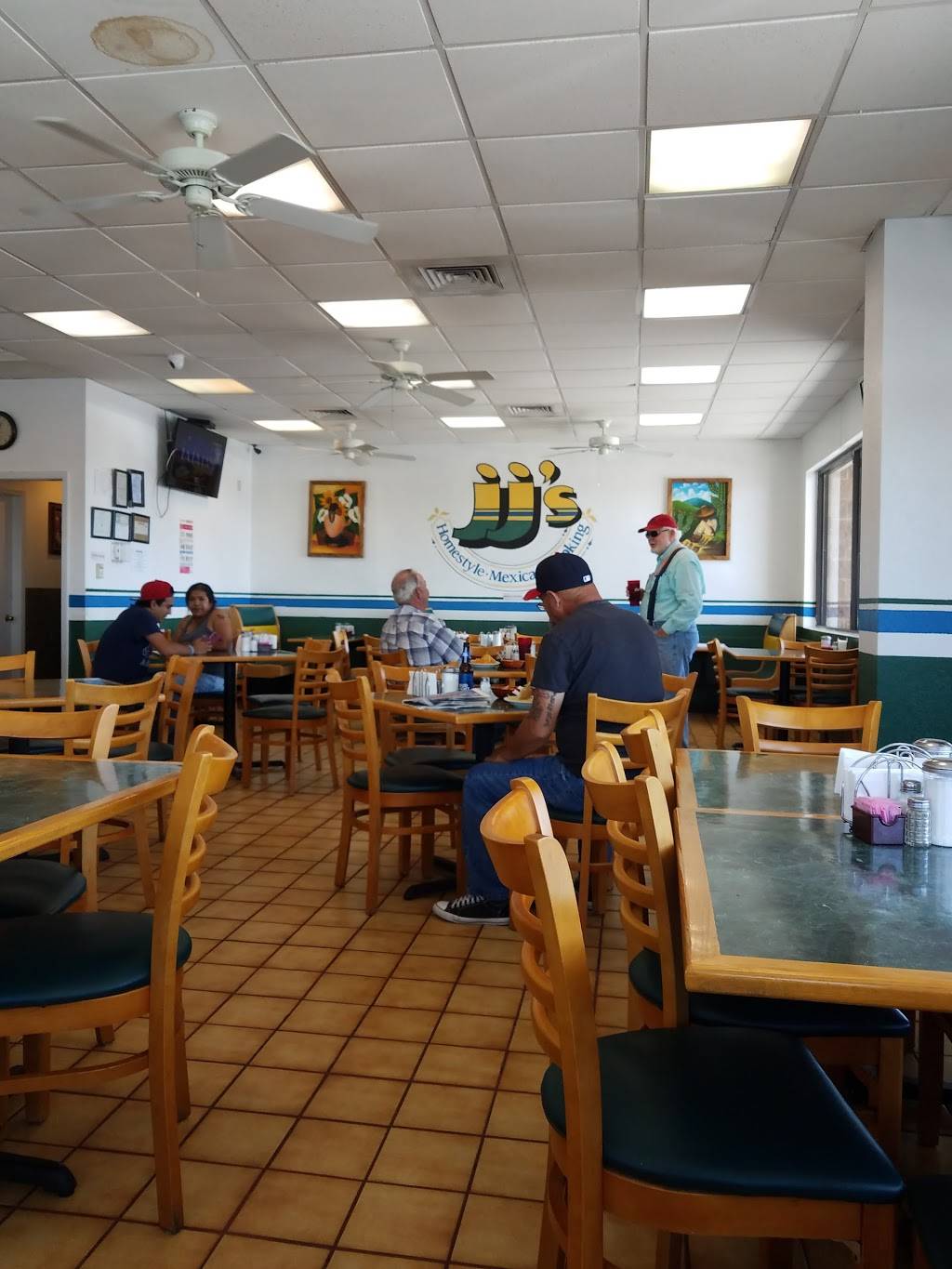 J Js Mexican Restaurant | restaurant | 5320 Doniphan Dr, El Paso, TX 79932, USA | 9155817267 OR +1 915-581-7267