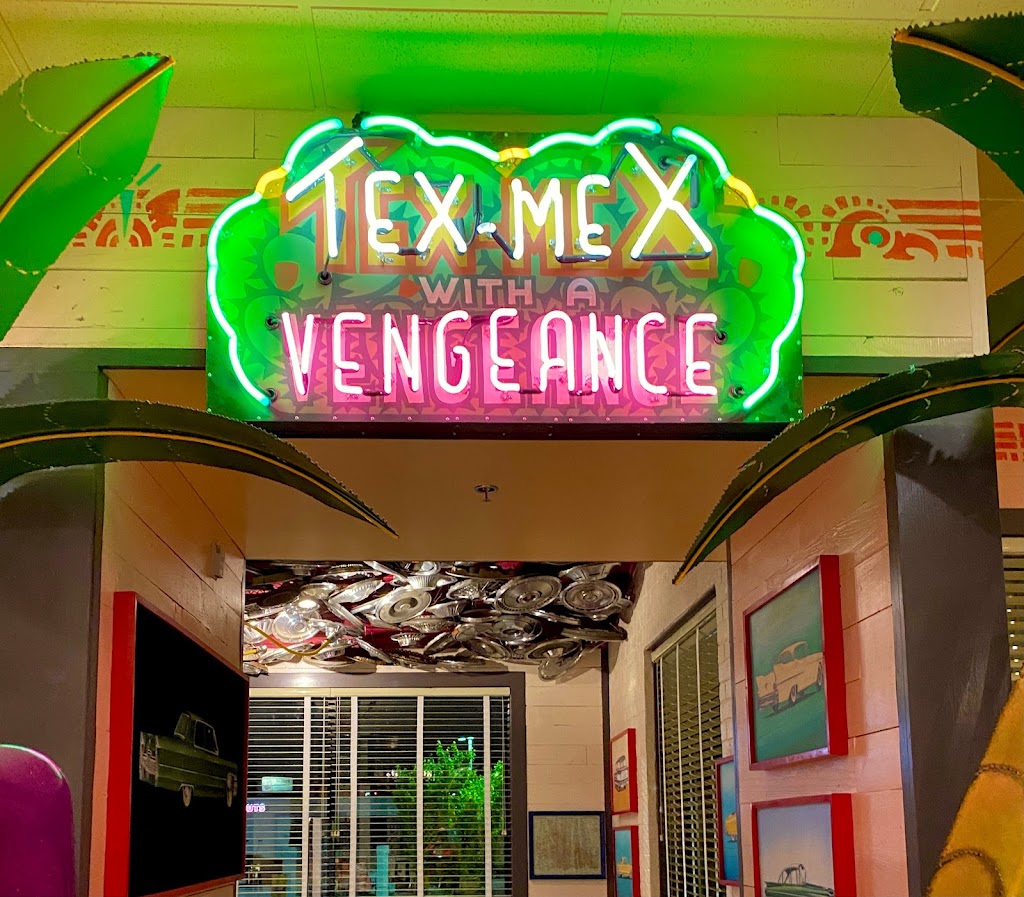 Chuys | restaurant | 100 E Park Dr, Brentwood, TN 37027, USA | 6154366969 OR +1 615-436-6969