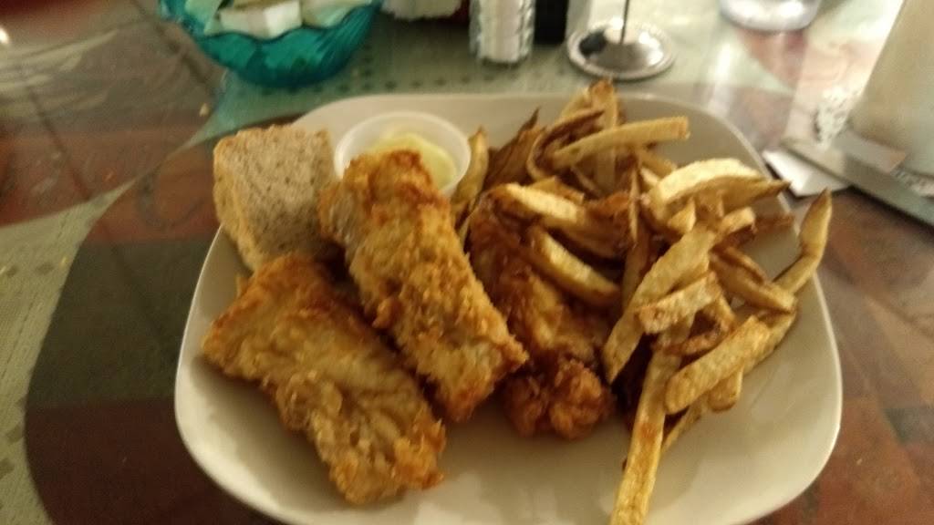 Red Rooster Cafe | restaurant | 237 S Cecil St, Bonduel, WI 54107, USA | 7157586678 OR +1 715-758-6678